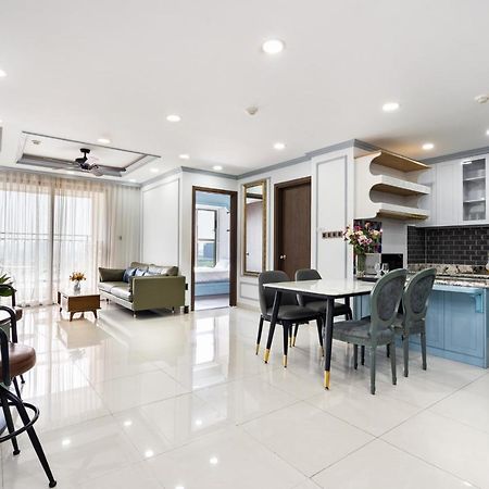 123 Apartment In Saigon Royal With Panorama City View Хошимін Екстер'єр фото